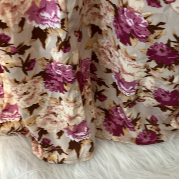 Floerns Dress - Picture 10 of 11